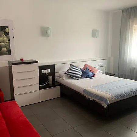 Apartament Tojos *
